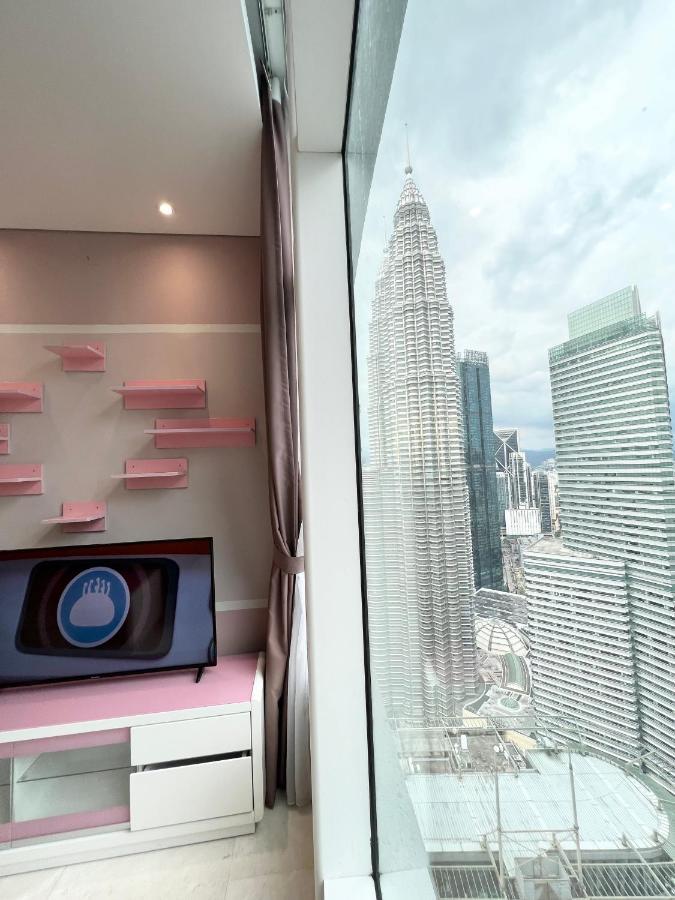 Sky Suites Klcc By Pnut Kuala Lumpur Exteriör bild