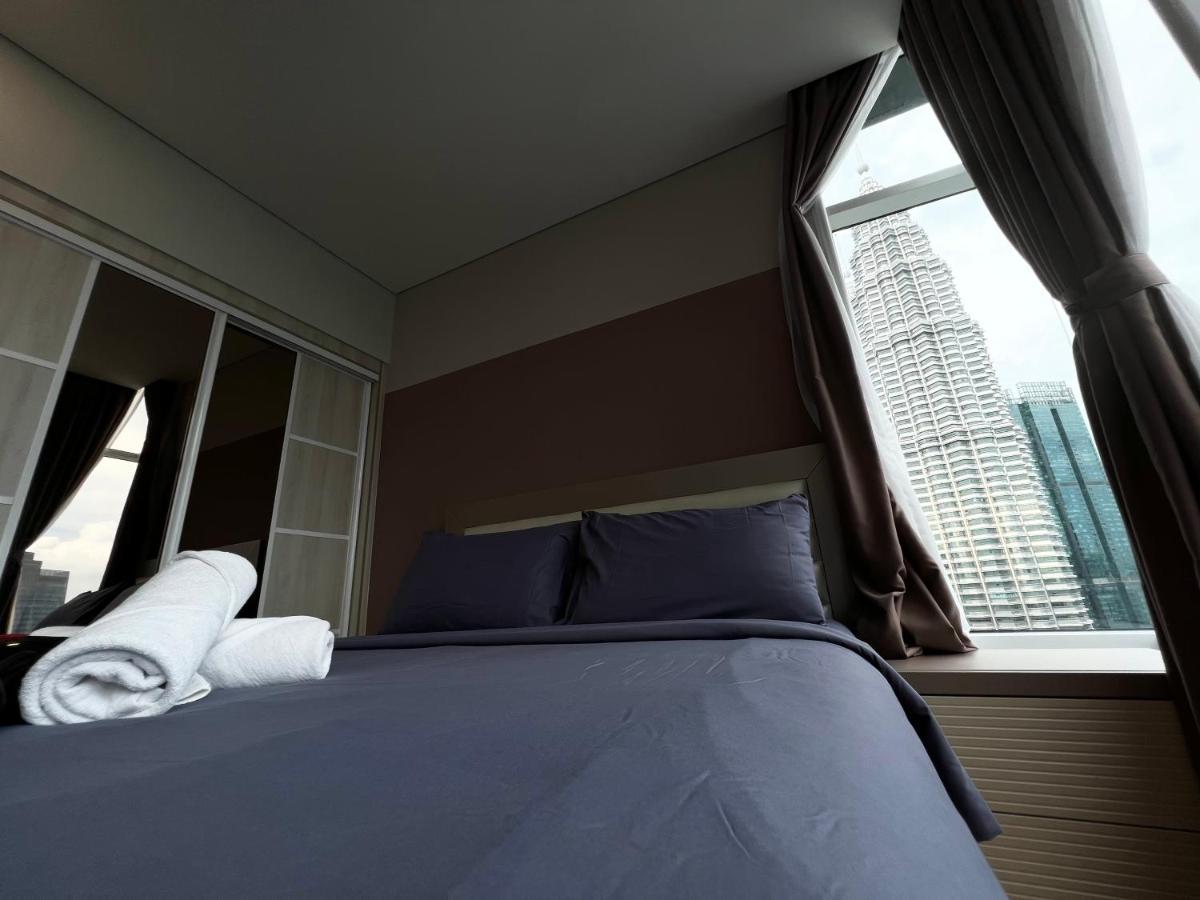 Sky Suites Klcc By Pnut Kuala Lumpur Exteriör bild