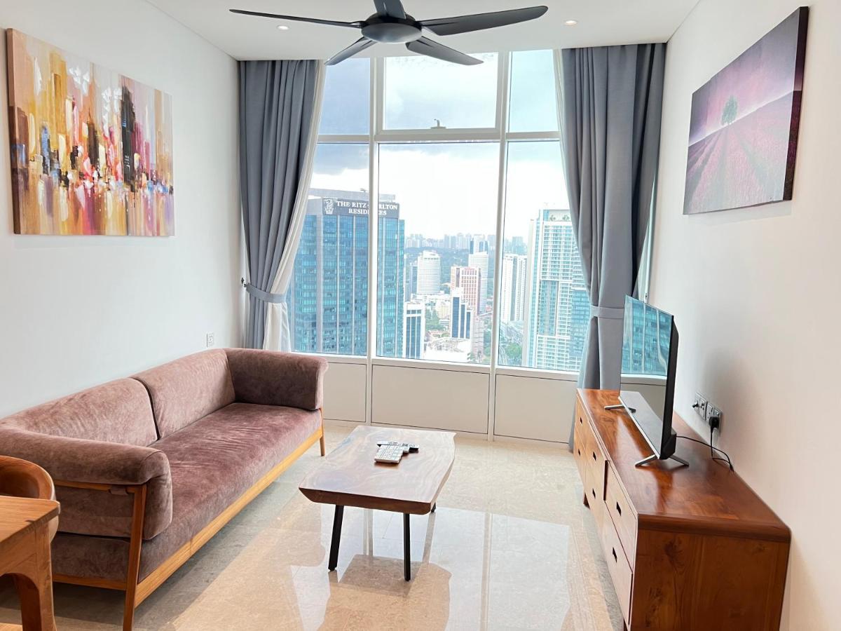 Sky Suites Klcc By Pnut Kuala Lumpur Exteriör bild